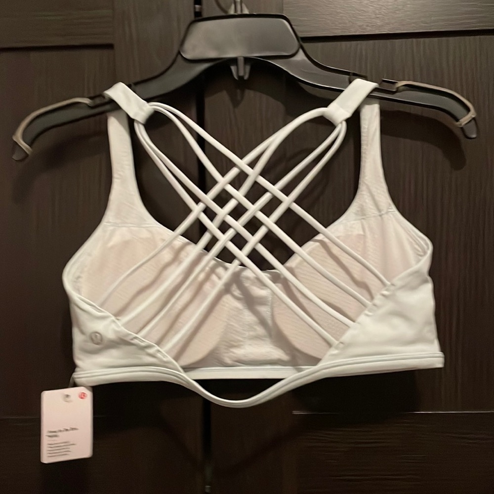 Lululemon bra